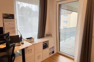Möbellierte neuwertige 3-Zi-Wohnung mit SW-Loggia, Aufzug, TG und hochwertiger Einbauküche – 51379 Opladen, Leverkusen – Vorschaubild 8
