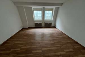 Großzügig geschnittene Wohnung im Herzen Bielefelds – Die vollständige Adresse der Immobilie erhältst du vom Anbieter., 33602 Heepen, Bielefeld – Vorschaubild 3