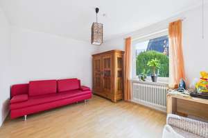 Haus mit Garten, zwei Garagen & zwei Terrassen - 
Einzug nach Absprache möglich – Die vollständige Adresse der Immobilie erhältst du vom Anbieter., 78628 Rottweil – Vorschaubild 5