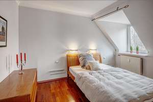 Möbliert: Helle möblierte 2-Zimmer-Wohnung zur Miete – Die vollständige Adresse der Immobilie erhältst du vom Anbieter., 81925 Herzogpark, München – Vorschaubild 3