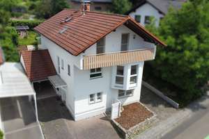 Alle unter einem Dach: Einfamilienhaus mit Einliegerwohnung in ruhiger Lage – Die vollständige Adresse der Immobilie erhältst du vom Anbieter., 64668 Rimbach – Vorschaubild 2