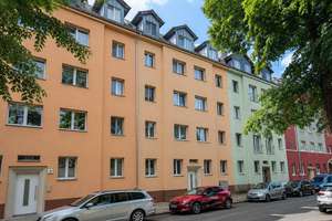Großzügige 3-Zimmer-Dachgeschosswohnung mit überdachtem Balkon in Erfurt-Ilversgehofen – Feldstraße 15a, 99082 Ilversgehofen, Erfurt – Vorschaubild 8
