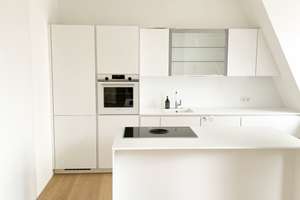 zauberhafte 4-Zimmer Maisonette im hellen, lichtdurchfluteten Schwabinger Altbau – Clemensstrasse 122, 80796 Am Luitpoldpark, München – Vorschaubild 11