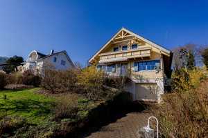 *vorgemerkt*Schönes Holzhaus mit atemberaubenden Moselblick in ruhiger Höhenlage von Traben-Trarbach – Bernkastel-Wittlich (Kreis) – Vorschaubild 1