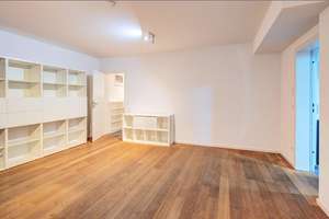 Möbliert: Haus‑in‑Haus‑Wohnung in exklusiver Lage am Isarhochufer  – Die vollständige Adresse der Immobilie erhältst du vom Anbieter., 81545 Harlaching, München – Vorschaubild 12