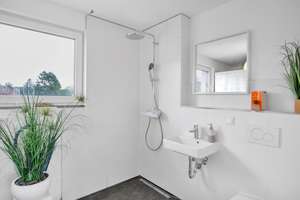 Modernes, lichtdurchflutetes Stadthaus mit Balkon, Dachterrasse und Wasserblick!!! – Neßdeich 22, 21129 Finkenwerder, Hamburg – Vorschaubild 14