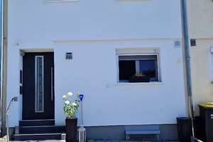 Wohnen mit Charakter: Vier-Zimmer-Haus in Reutlingen