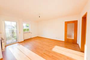 Helle 2-Zimmer-Gartenwohnung mit großem Südwest-Eckgarten in Ingolstadt – Die vollständige Adresse der Immobilie erhältst du vom Anbieter., 85049 Friedrichshofen-Hollerstauden, Ingolstadt – Vorschaubild 8