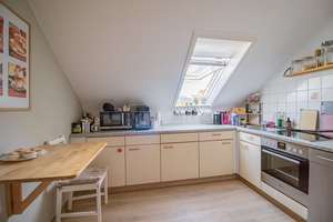 Vermietete 3-Zimmer-Dachgeschosswohnung mit Einbauküche & Stellplatz – Die vollständige Adresse der Immobilie erhältst du vom Anbieter., 72290 Loßburg – Vorschaubild 9