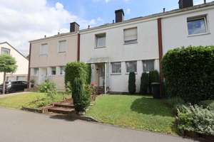 Charmantes Reihenmittelhaus mit Gestaltungsspielraum – ideal für Familien oder Paare mit Ideen! – Lichtenturmweg 23, 33100 Kernstadt, Paderborn – Vorschaubild 3