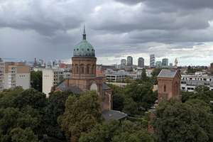 Erstbezug nach umfangreicher Renovierung, möblierte 2,5-Zimmer-Wohnung Berlin Mitte, Toller Ausblick – 10179 Mitte (Ortsteil), Berlin – Vorschaubild 2