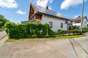 Schickes Einfamilienhaus in ruhiger Lage inklusive  PV-Anlage! – Kelheim (Kreis) – Vorschaubild 5