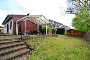 Ebenerdig plus Souterraint - Bungalow - Familienidyll -  Sonniger Garten rund ums Haus, Garage & Car – Die vollständige Adresse der Immobilie erhältst du vom Anbieter., 28327 Ellener Feld, Bremen – Vorschaubild 8