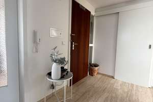 3-Zimmer-Dachgeschosswohnung mit EBK in Reutlingen-Sickenhausen – Die vollständige Adresse der Immobilie erhältst du vom Anbieter., 72768 Sickenhausen, Reutlingen – Vorschaubild 5