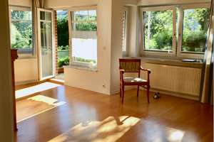Ruhige  2 Zimmer-Wohnung in St Gertrud mit Balkon und Blick ins Grüne in Lübeck St. Gertrud