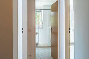 Oase am Stadtrand
Eigentumswohnung mit 2 Zimmern und Tiefgarage unweit vom Kulkwitzer See – Die vollständige Adresse der Immobilie erhältst du vom Anbieter., 4207 Lausen-Grünau, Leipzig – Vorschaubild 15