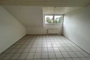 Attraktive 3-Zimmer DG-Wohnung in ruhiger Nebenstraße – Mönchengladbach – Vorschaubild 2