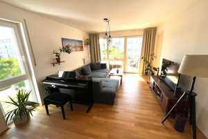 Helle 2 Zimmerwohnung mit Balkon im begehrten Westen Regensburgs – Regensburg – Vorschaubild 1