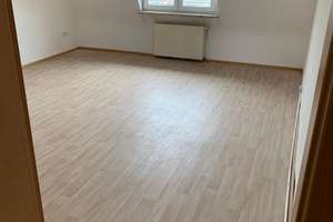 Wohnen mit Charakter: Großzügige 4-Zimmer-Dachgeschosswohnung in Mannheim – Lortzingstr. 31, 68169 Neckarstadt-West, Mannheim – Vorschaubild 7