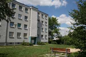Gepflegte 3 ZKB mit Balkon im Grünen! – Breslauer Straße 57, 34123 Kassel – Vorschaubild 1