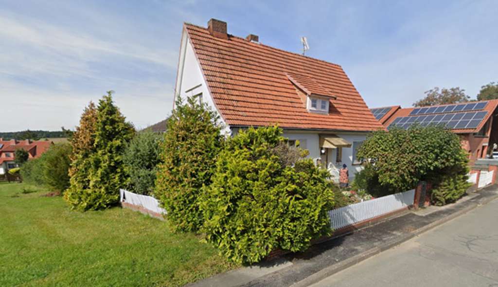 Immobilie in Breuna - Ruhiges Einfamilienhaus - Bild 1