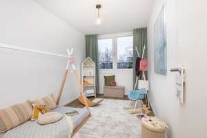 BESICHTIGUNG SAMSTAG 16. MAI: Helle, ruhige 4 Zimmer im 7. OG mit Ausblick – Die vollständige Adresse der Immobilie erhältst du vom Anbieter., 81927 Johanneskirchen, München – Vorschaubild 6