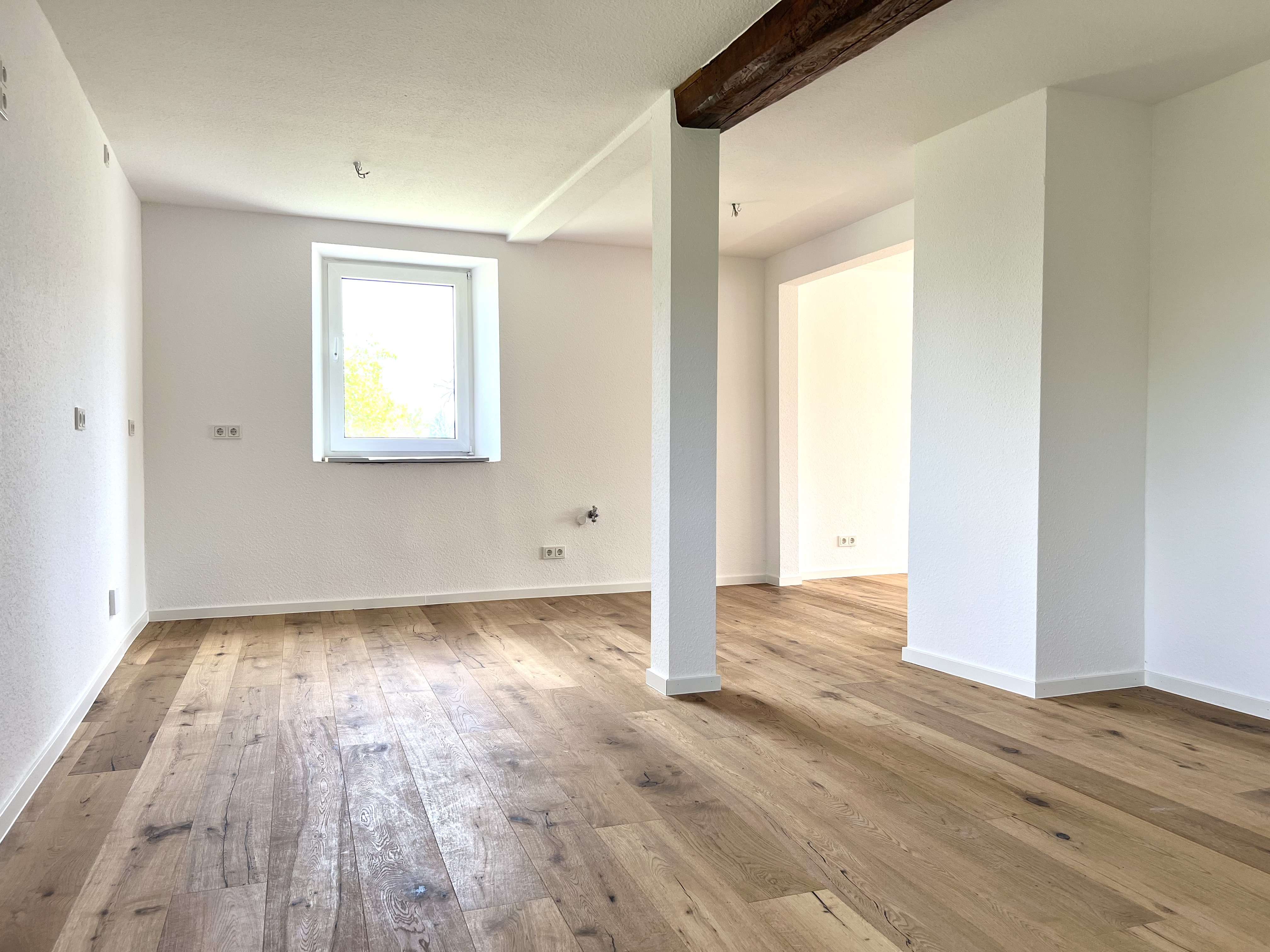 Immobilie in Oberbrombach - Modernisiertes EFH - Scheune / großes Grundstück / - Bild 2