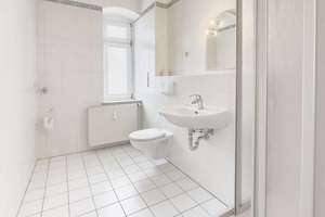 ERSTKLASSIGES 1 ZI. APARTMENT IN STILVOLLER GRÜNDERZEITVILLA - IN BEGEHRTER & RUHIGER LAGE – Dornblüthstraße 26, 1277 Striesen-Ost, Dresden – Vorschaubild 7
