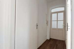 Karlstraße: Appartement mit EBK im ruhigen Hinterhaus - Parkplatz möglich – Karlstraße 36, 65185 Mitte, Wiesbaden – Vorschaubild 4