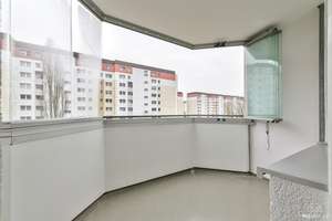 3-Raumwohnung mit großem, verglastem Balkon – Die vollständige Adresse der Immobilie erhältst du vom Anbieter., 13051 Neu-Hohenschönhausen, Berlin – Vorschaubild 26