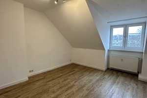 Schöne 3 Zimmer Maisonette-Wohnung auf der Pionierstraße - – Pionierstr. 42, 40215 Düsseldorf – Vorschaubild 3