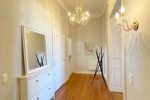 Furnished flat in historical building in downtown with garage – Die vollständige Adresse der Immobilie erhältst du vom Anbieter., 65185 Mitte, Wiesbaden – Vorschaubild 9