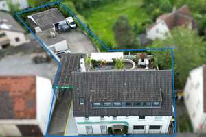 Großzügiges Wohn- und Geschäftshaus im Herzen von Markgröningen: Ideal zum Wohnen und Arbeiten – Münchinger Str 22, 71706 Ludwigsburg (Kreis) – Vorschaubild 1