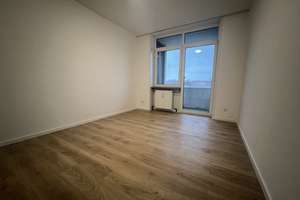 Helle 1-Zimmer Wohnung mit Balkon im 2. OG in Regensburg Kasernenviertel – Prinz-Rupprecht-Straße 10, 93053 Kasernenviertel, Regensburg – Vorschaubild 1