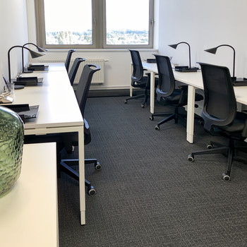Privater Büroraum für 5 Person in Regus Ost