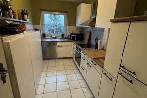 Ansprechende 3-Zimmer-Wohnung mit Balkon und Einbauküche in Wolfsburg – Wolfsburg – Vorschaubild 2