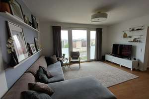 Zwischen Berlin Mitte und Moabit, Klara-Franke-Straße! 4-Zimmerwohnung mit großem Balkon
