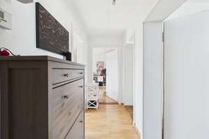 Helle 3-Zimmer-ETW in Regensburg mit saniertem Bad & moderner Küche! – Die vollständige Adresse der Immobilie erhältst du vom Anbieter., 93053 Kasernenviertel, Regensburg – Vorschaubild 9