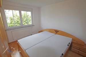 Exkl. DHH in zentraler Lage in Puchheim Bhf. mit 4 SZ+Hobbyraum, TG u. Außenstellpl. je mit Wallbox. – Lochhauser Str. 36 d, 82178 Puchheim – Vorschaubild 20