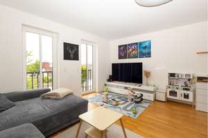 Wohnkomfort für jede Lebensphase – barrierefreie 3-Zimmer-Wohnung mit Balkon & Aufzug – Die vollständige Adresse der Immobilie erhältst du vom Anbieter., 97502 Euerbach – Vorschaubild 6