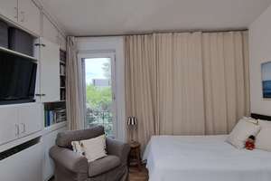 Hochwertiges, möbliertes Dach-Loft mit Klimaanlage – 40476 Golzheim, Düsseldorf – Vorschaubild 2