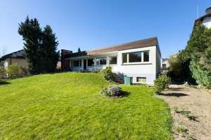 BungalowTraum mit Sonnengarten und Entwicklungspotential in Bestlage – Die vollständige Adresse der Immobilie erhältst du vom Anbieter., 63500 Seligenstadt – Vorschaubild 8