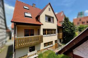 CHARMANTE WOHNUNG: mit 5-Zimmer, Rosenfeld