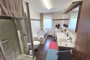 4,5-Zimmer-Wohnung mit 2 Balkone und TG-Stellplatz Nähe Gesundheitszentrum – Die vollständige Adresse der Immobilie erhältst du vom Anbieter., 71522 Backnang – Vorschaubild 9