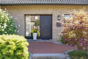 =HOLLAND IMMOCENTER= Solides Einfamilienhaus mit großem Potenzial in attraktiver Wohnlage von Gronau – Die vollständige Adresse der Immobilie erhältst du vom Anbieter., 48599 Gronau (Westfalen) – Vorschaubild 4