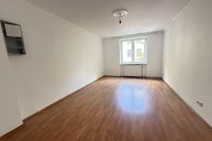 Leerstand! Renovierte helle 2 Zimmerwohnung  - in zentraler Lage! ab sofort verfübar! – Nettelbeckstr. 20, 65195 Westend / Bleichstraße, Wiesbaden – Vorschaubild 3