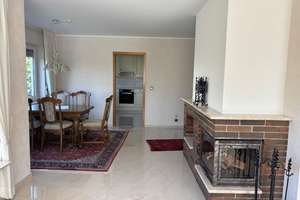 3-Familienhaus in Darmstadt-Wixhausen                                                   2 Wohn – Die vollständige Adresse der Immobilie erhältst du vom Anbieter., 64291 Wixhausen, Darmstadt – Vorschaubild 7