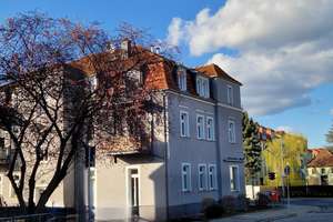 Bezugsfertige, attraktive 2 Zimmer- Wohnung mit Erweiterungsmöglichkeit