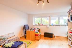 Familienfreundliche Doppelhaushälfte mit Garten in Gerolfing – Die vollständige Adresse der Immobilie erhältst du vom Anbieter., 85049 West, Ingolstadt – Vorschaubild 6