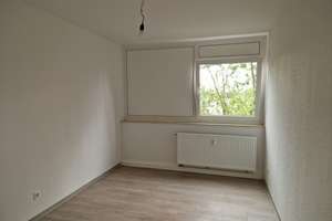 Nette Nachbarn gesucht: renovierte 3-Zi.-Wohnung mit Badewanne und Balkon! – 44359 Nette, Dortmund – Vorschaubild 5